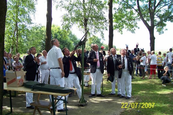 100_1618.jpg 